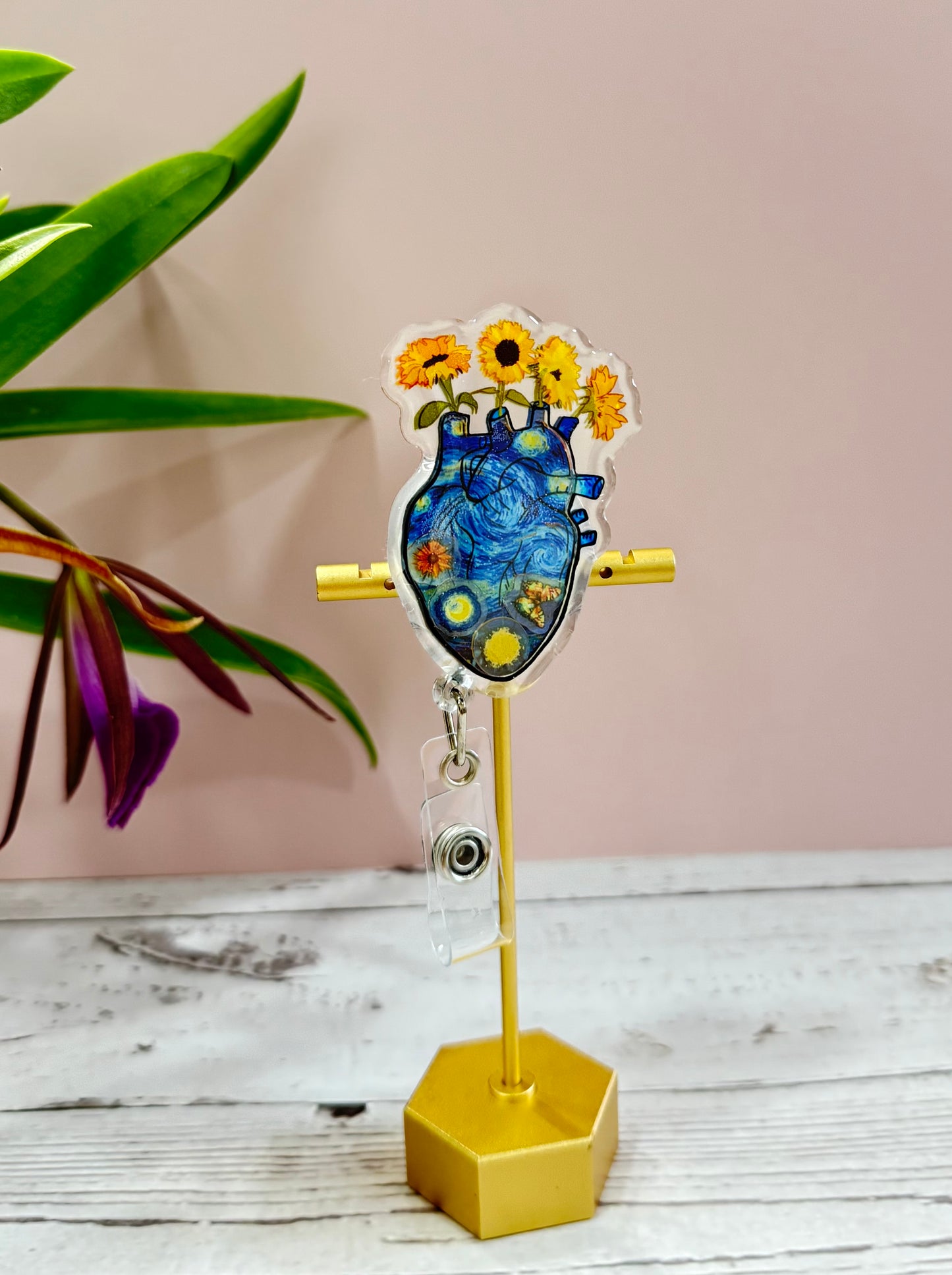 Shaker Badge Reel: van gogh heart
