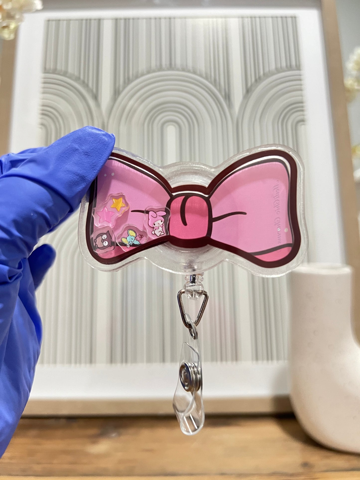 Shaker Badge Reel: Bow my melody